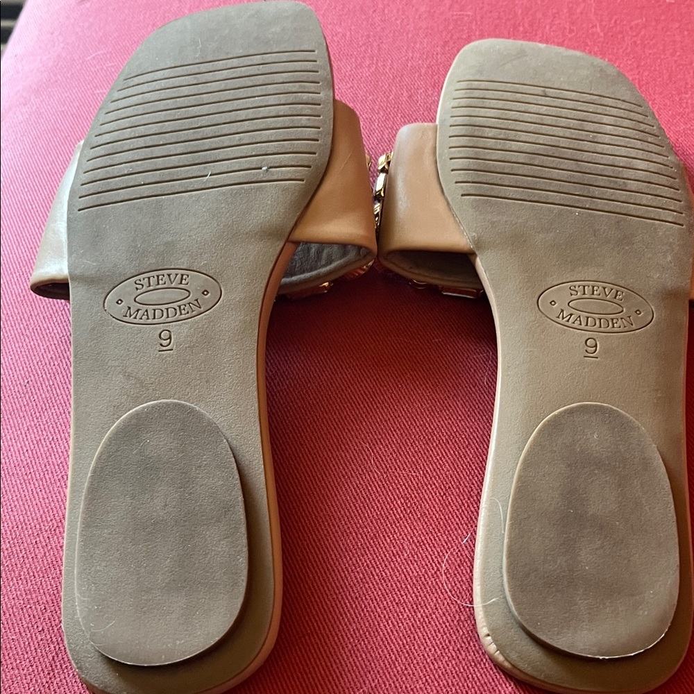 Steve Madden Jeweled Slide Sandals in Tan and Gold worn once - Picture 3 of 4